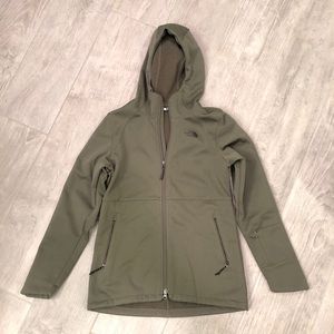 The North Face Apex Risor with hood